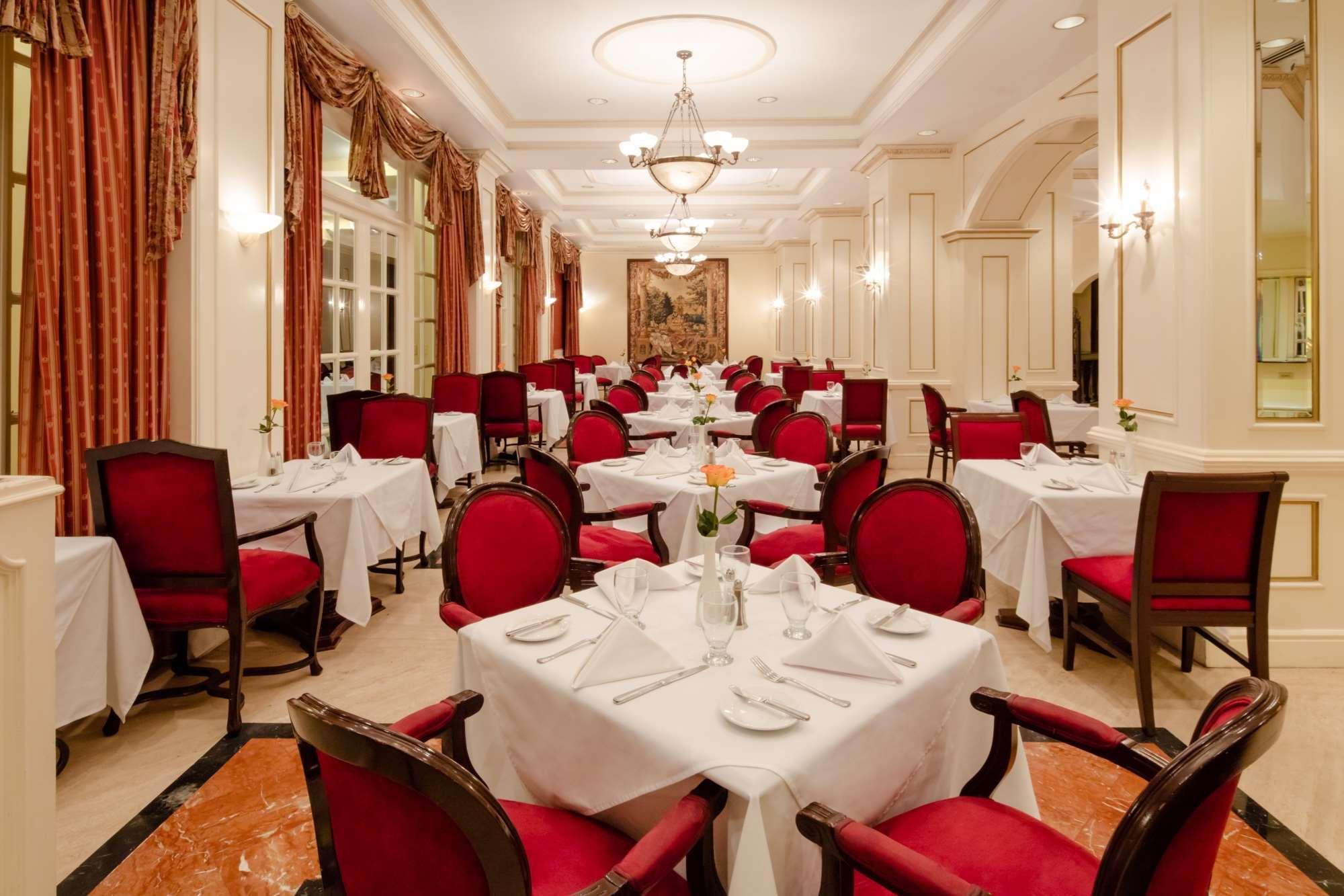 فندق بارسيلو سان سلفادور المظهر الخارجي الصورة The restaurant